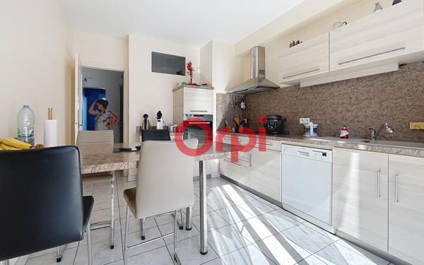 Maison à vendre    5 pièces •  Vichy