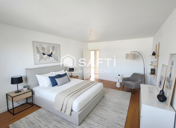 Appartement 4 Pièces de 91m² avec balcon ,parking et cave.
