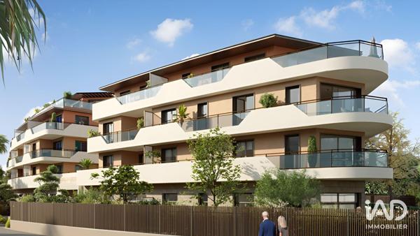 Appartement à vendre 4 pièces 81 m² Antibes