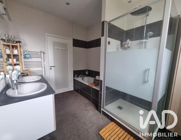 Maison à vendre 10 pièces 245 m² Brissac Loire Aubance