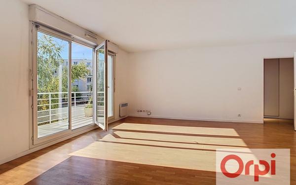 Appartement à vendre    4 pièces • 84,61 m2 Issy-les-Moulineaux