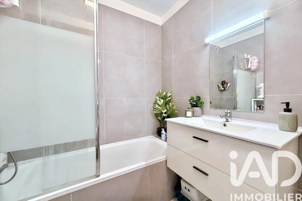 Appartement à vendre 2 pièces 44 m² Évry-Courcouronnes