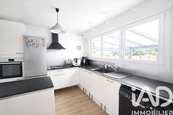 Maison à vendre 5 pièces 107 m² Lys-lez-Lannoy