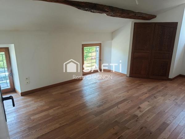 rénovée en 2006, très belle rénovation