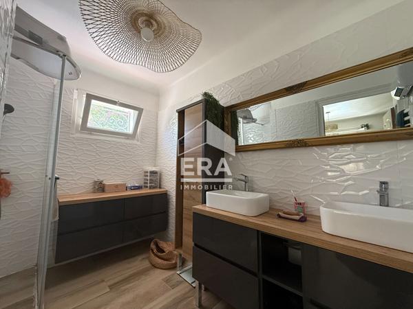 A VENDRE 83470 SAINT MAXIMIN  MAISON  TYPE 5 DE 147 M² SUR 2300 M² DE JARDIN PISCINE DOUBLE GARAGE ET STUDIO INDEPENDANT