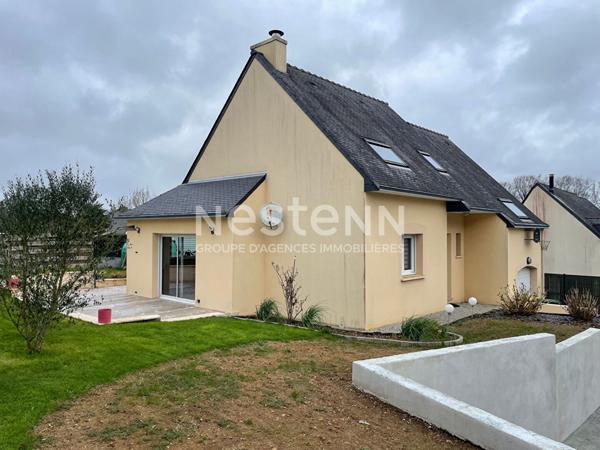 MAISON 4 CHAMBRES - A PROXIMITE DU BOURG DE GRAND-CHAMP