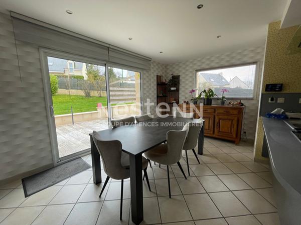 MAISON 4 CHAMBRES - A PROXIMITE DU BOURG DE GRAND-CHAMP