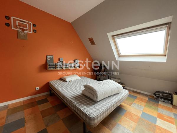 MAISON 4 CHAMBRES - A PROXIMITE DU BOURG DE GRAND-CHAMP