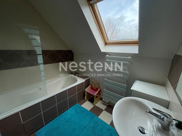 MAISON 4 CHAMBRES - A PROXIMITE DU BOURG DE GRAND-CHAMP