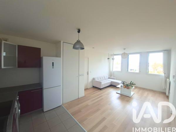Appartement à vendre 2 pièces 44 m² Sainte-Geneviève-des-Bois