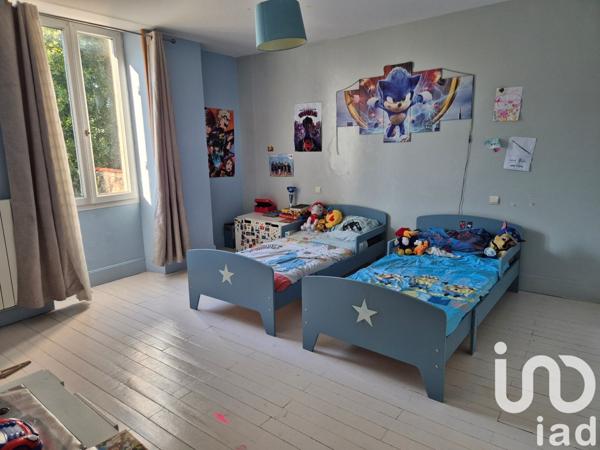 Maison à vendre 7 pièces 215 m² Aussillon