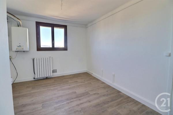 Appartement F2 à vendre  2 pièces - 66,23 m2 ST RAPHAEL - 83