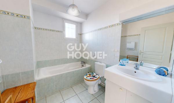 Maison T4 en 3 faces sur parcelle de 300 m² .