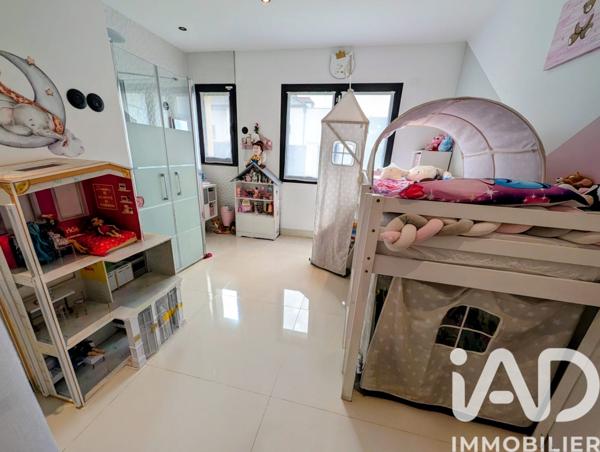 Maison à vendre 6 pièces 183 m² Domont