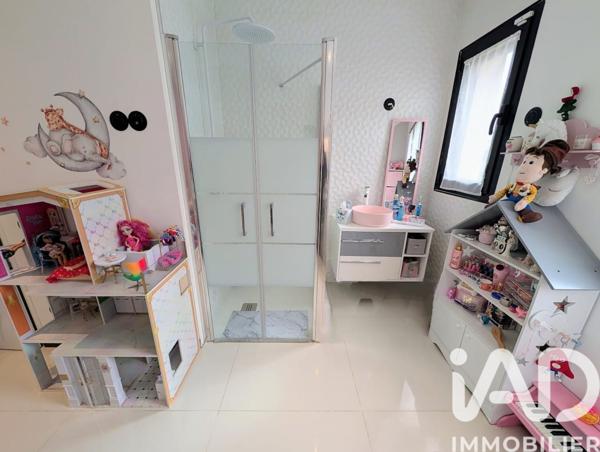 Maison à vendre 6 pièces 183 m² Domont