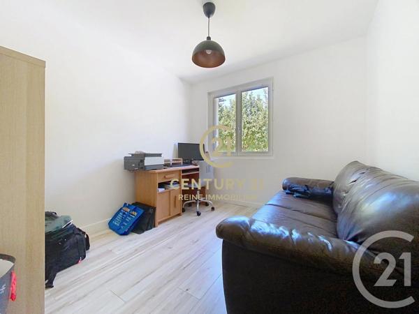 Maison à vendre  6 pièces - 110 m 2   CHAVAGNE  - 35