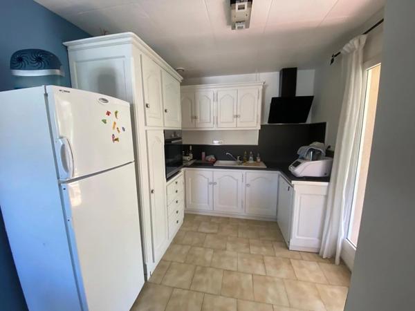 Vente                                                      Villa
                        
                     4 pièces                      87 m2                     à Bormes-les-Mimosas