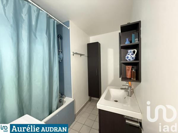 Appartement à vendre 2 pièces 43 m² Courbevoie