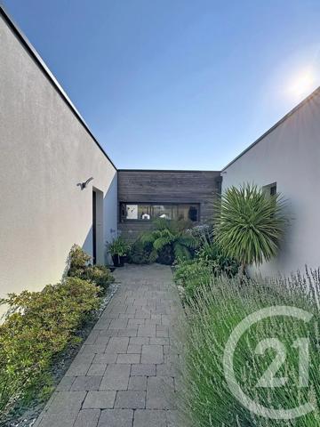 Maison à vendre  7 pièces - 173,22 m 2   VANNES  - 56