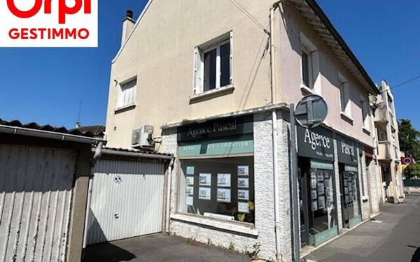 Immeuble à vendre    4 pièces •  Villenoy