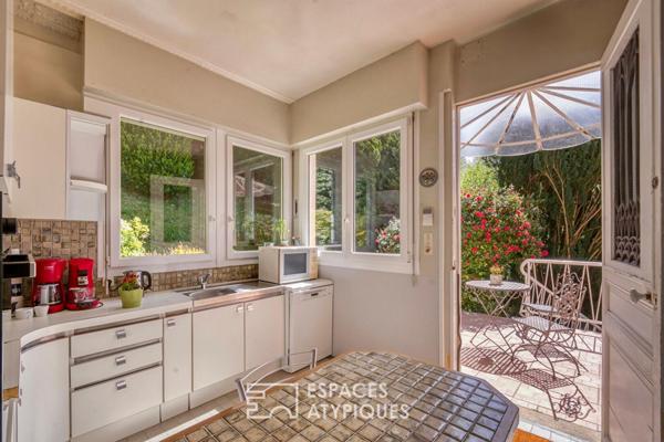 Séduisante propriété du 19ème siècle dans un parc arboré