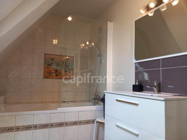 MAISON EN PIERRE RENOVEE PLOUGUIEL (22)