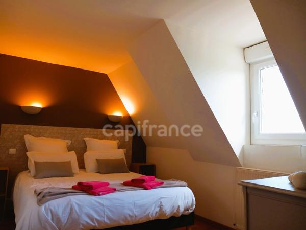 MAISON EN PIERRE RENOVEE PLOUGUIEL (22)