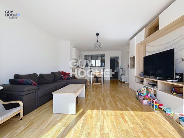 Appartement DERNIER ETAGE- Résidence LE MAJESTIK - 88m² - 3 chambres- Terrasses 32m² + deux places de parkings