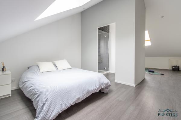 THARON-PLAGES - PLAGE DE COMBERGE - VILLA BALNÉAIRE 205 M2 - PISCINE - TERRAIN 1368 M2