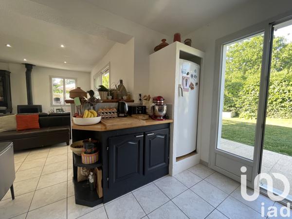 Maison à vendre 4 pièces 94 m² Saint-Sulpice-de-Royan