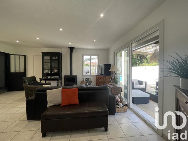 Maison à vendre 4 pièces 94 m² Saint-Sulpice-de-Royan