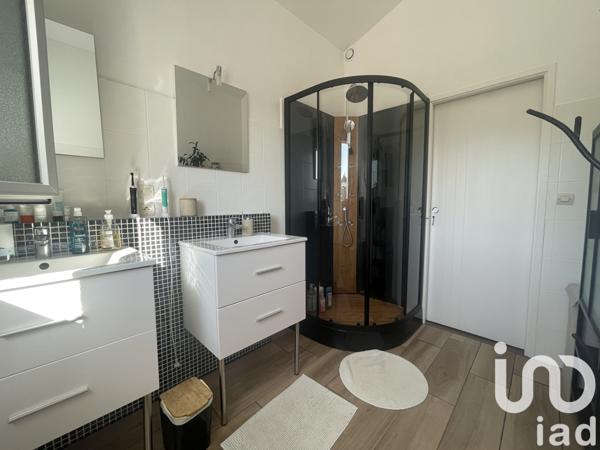 Maison à vendre 4 pièces 94 m² Saint-Sulpice-de-Royan