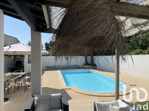 Maison à vendre 4 pièces 94 m² Saint-Sulpice-de-Royan