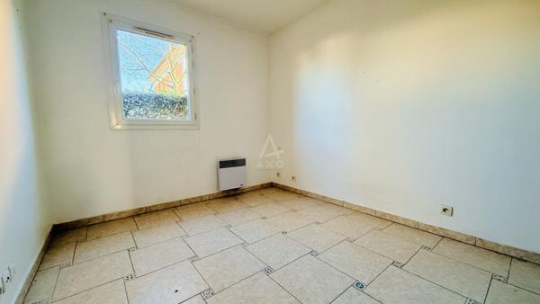 Vente à terme Libre  3 pièces en rez-de-jardin  Saint-Aygulf !