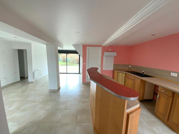 Maison plain pied 67m² rénovée avec jardin