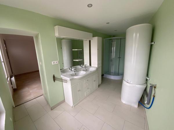 Maison plain pied 67m² rénovée avec jardin