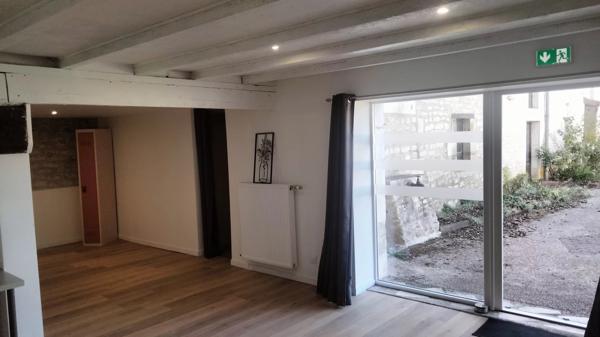 Immeuble centre Neuville 216m2+ dépendances