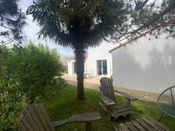 MAISON  6 PIÈCES  -  44680  SAINTE PAZANNE  BUDGET 239 200  HAI