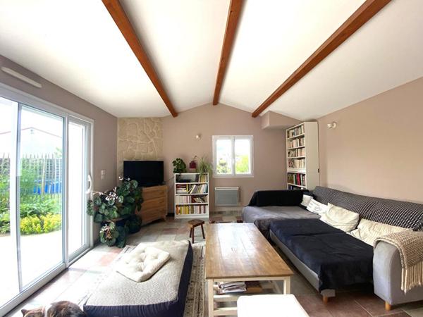 MAISON  6 PIÈCES  -  44680  SAINTE PAZANNE  BUDGET 239 200  HAI
