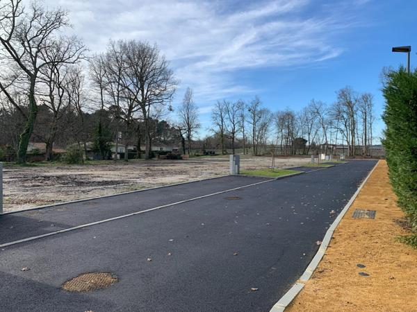 Terrain à bâtir libre de constructeur 836 m2