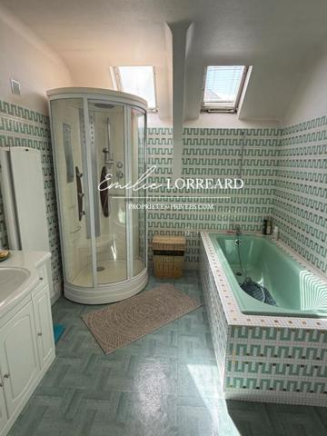 Maison Le Mans 8 pièce(s) 226 m2