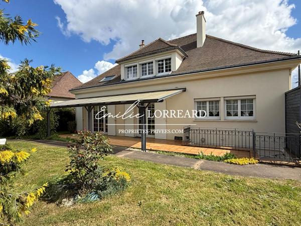 Maison Le Mans 8 pièce(s) 226 m2