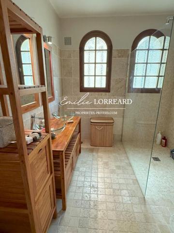 Maison Le Mans 8 pièce(s) 226 m2