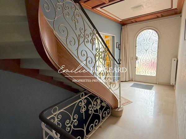 Maison Le Mans 8 pièce(s) 226 m2