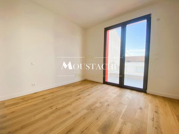 BEL APPARTEMENT DE STANDING IDÉALEMENT SITUÉ - PLAGE & COMMERCES -