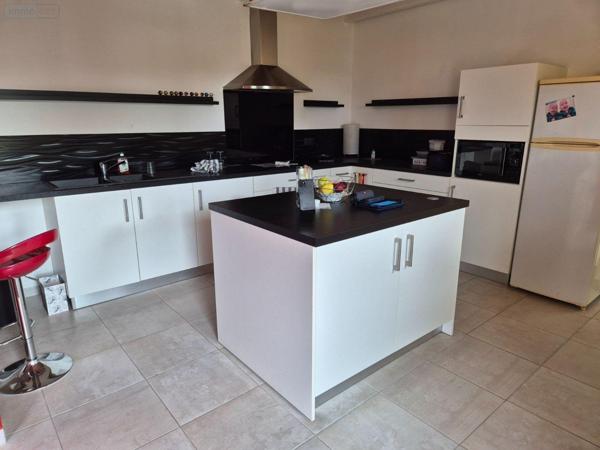 Corps de ferme à vendre à Saint-Pol-de-Léon dans le Finistère (29250), ref : 29104-MAIS1113