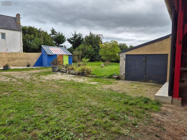 Corps de ferme à vendre à Saint-Pol-de-Léon dans le Finistère (29250), ref : 29104-MAIS1113