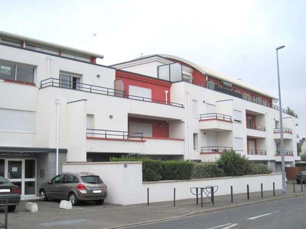 Appartement 2 Pièces à Nantes Avec Terrasse Et Box - Proche Leclerc Paridis