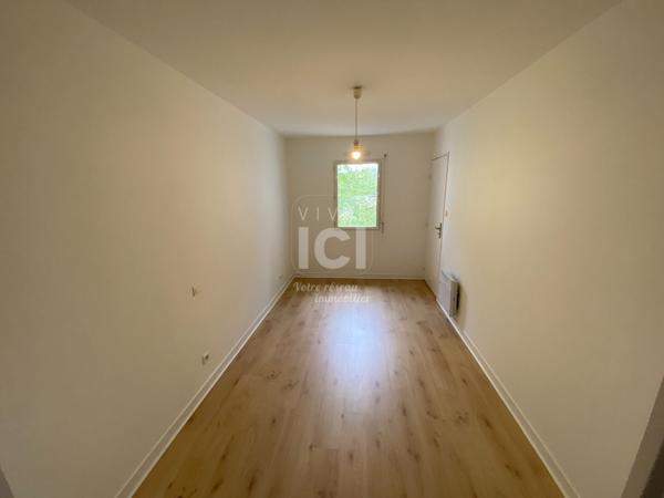 Appartement 2 Pièces à Nantes Avec Terrasse Et Box - Proche Leclerc Paridis