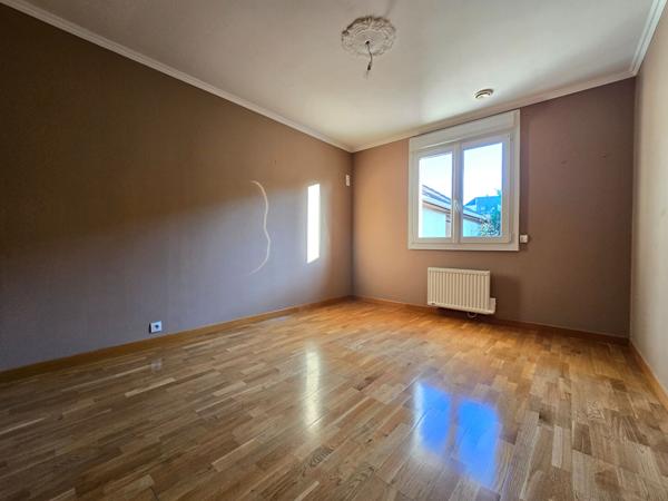 Maison 3 chambres + bureau au calme d'une impasse